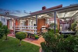 https://images.listonce.com.au/custom/160x/listings/11-page-court-mulgrave-vic-3170/440/01734440_img_16.jpg?rPC_nJuQUyo