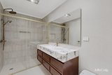 https://images.listonce.com.au/custom/160x/listings/11-parkgate-drive-ringwood-vic-3134/320/01954320_img_13.jpg?B4V-WacDbU8