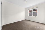https://images.listonce.com.au/custom/160x/listings/11-pernonie-street-lucas-vic-3350/734/01936734_img_09.jpg?pX4zrdVL2PI