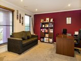 https://images.listonce.com.au/custom/160x/listings/11-pinot-street-waurn-ponds-vic-3216/083/01699083_img_05.jpg?rNHleuvdtM0
