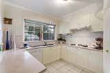 https://images.listonce.com.au/custom/160x/listings/11-pottery-drive-blackburn-north-vic-3130/463/00140463_img_05.jpg?CfgUeDvYCC0