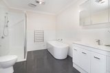 https://images.listonce.com.au/custom/160x/listings/11-princes-street-north-ballarat-east-vic-3350/092/01631092_img_07.jpg?VbBUZhicmPs