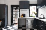 https://images.listonce.com.au/custom/160x/listings/11-queen-street-fitzroy-north-vic-3068/034/01052034_img_05.jpg?VR28RIQ8jLc