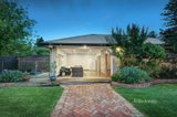 https://images.listonce.com.au/custom/160x/listings/11-queen-street-ormond-vic-3204/988/00995988_img_17.jpg?SS3cPpCZ7Mw