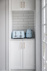 https://images.listonce.com.au/custom/160x/listings/11-queen-street-south-melbourne-vic-3205/751/01257751_img_04.jpg?HiwiK4j2_KM