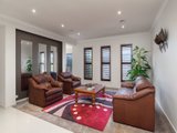 https://images.listonce.com.au/custom/160x/listings/11-regent-avenue-mooroolbark-vic-3138/096/01524096_img_02.jpg?qMwzERBU6NE