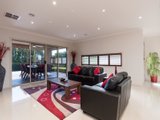 https://images.listonce.com.au/custom/160x/listings/11-regent-avenue-mooroolbark-vic-3138/096/01524096_img_04.jpg?LOhJJnMZ8D4