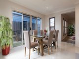 https://images.listonce.com.au/custom/160x/listings/11-regent-avenue-mooroolbark-vic-3138/096/01524096_img_06.jpg?I3bj-unWZ0g