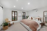 https://images.listonce.com.au/custom/160x/listings/11-rica-street-moorabbin-vic-3189/580/01766580_img_10.jpg?bf5JP3JKViE