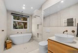 https://images.listonce.com.au/custom/160x/listings/11-richmond-street-geelong-vic-3220/624/01622624_img_37.jpg?8PtGIQeXWio