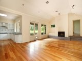 https://images.listonce.com.au/custom/160x/listings/11-riversdale-court-hawthorn-vic-3122/381/01741381_img_03.jpg?fp7Y1fLLGoM