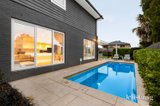 https://images.listonce.com.au/custom/160x/listings/11-robin-grove-mount-waverley-vic-3149/207/01931207_img_21.jpg?Fpd4D0B2fAg