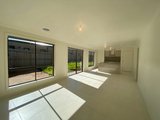 https://images.listonce.com.au/custom/160x/listings/11-rockingham-street-armstrong-creek-vic-3217/913/01836913_img_07.jpg?dF-eGeUQjBY