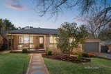 https://images.listonce.com.au/custom/160x/listings/11-roymar-court-wonga-park-vic-3115/572/01571572_img_01.jpg?cj5oLYYn7uI