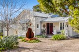 https://images.listonce.com.au/custom/160x/listings/11-sailors-reef-lane-maldon-vic-3463/376/01898376_img_03.jpg?RoMyUoXgmOg