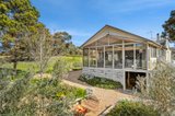 https://images.listonce.com.au/custom/160x/listings/11-sailors-reef-lane-maldon-vic-3463/376/01898376_img_06.jpg?a3hCqXOSxEA