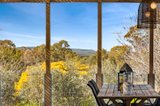 https://images.listonce.com.au/custom/160x/listings/11-sailors-reef-lane-maldon-vic-3463/376/01898376_img_07.jpg?t4z870vH7xM