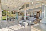 https://images.listonce.com.au/custom/160x/listings/11-sailors-reef-lane-maldon-vic-3463/376/01898376_img_08.jpg?miq5-V6somU