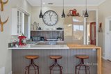 https://images.listonce.com.au/custom/160x/listings/11-sailors-reef-lane-maldon-vic-3463/376/01898376_img_12.jpg?zRvZQFjPgRw