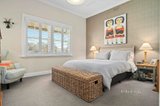 https://images.listonce.com.au/custom/160x/listings/11-sailors-reef-lane-maldon-vic-3463/376/01898376_img_13.jpg?li7cWhk80sM