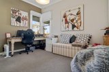 https://images.listonce.com.au/custom/160x/listings/11-sailors-reef-lane-maldon-vic-3463/376/01898376_img_15.jpg?ZAUlGXk_bOo