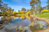 https://images.listonce.com.au/custom/160x/listings/11-sailors-reef-lane-maldon-vic-3463/376/01898376_img_18.jpg?L5Qmnlw65A0