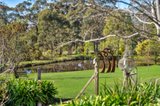 https://images.listonce.com.au/custom/160x/listings/11-sailors-reef-lane-maldon-vic-3463/376/01898376_img_19.jpg?ZUWLGB9uX9o