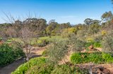 https://images.listonce.com.au/custom/160x/listings/11-sailors-reef-lane-maldon-vic-3463/376/01898376_img_20.jpg?nnhERO8QZtQ