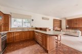 https://images.listonce.com.au/custom/160x/listings/11-salford-avenue-balwyn-vic-3103/957/00930957_img_07.jpg?gVcFWkyZlk8