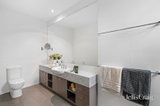 https://images.listonce.com.au/custom/160x/listings/11-settler-court-glen-waverley-vic-3150/051/01937051_img_06.jpg?KRiwYe7xylg