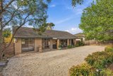 https://images.listonce.com.au/custom/160x/listings/11-sheldon-avenue-mooroolbark-vic-3138/589/01980589_img_10.jpg?SBy80CghBOo