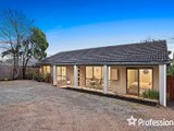 https://images.listonce.com.au/custom/160x/listings/11-sheldon-avenue-mooroolbark-vic-3138/999/01524999_img_01.jpg?8gl7WH6b1KI