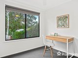 https://images.listonce.com.au/custom/160x/listings/11-sheldon-avenue-mooroolbark-vic-3138/999/01524999_img_11.jpg?UOnvXSJXADc