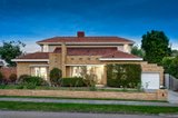 https://images.listonce.com.au/custom/160x/listings/11-solway-street-ashburton-vic-3147/878/00169878_img_01.jpg?2pmRzjAzFY0