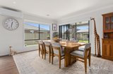 https://images.listonce.com.au/custom/160x/listings/11-spoonbill-avenue-winter-valley-vic-3358/901/01975901_img_04.jpg?cWA77AfgLXo