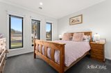 https://images.listonce.com.au/custom/160x/listings/11-spoonbill-avenue-winter-valley-vic-3358/901/01975901_img_08.jpg?SQHHeAl6tEc