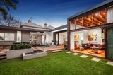 https://images.listonce.com.au/custom/160x/listings/11-st-georges-road-elsternwick-vic-3185/254/01794254_img_01.jpg?COHSiGQcC9M