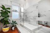 https://images.listonce.com.au/custom/160x/listings/11-st-georges-road-elsternwick-vic-3185/254/01794254_img_12.jpg?dupzoax8Fkg