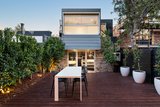 https://images.listonce.com.au/custom/160x/listings/11-st-vincent-place-albert-park-vic-3206/567/01752567_img_08.jpg?4YlRCkKmr34