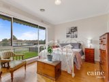 https://images.listonce.com.au/custom/160x/listings/11-stamford-street-wendouree-vic-3355/612/01576612_img_02.jpg?a_CSPPh20Qk