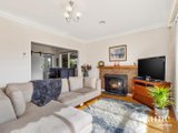 https://images.listonce.com.au/custom/160x/listings/11-stamford-street-wendouree-vic-3355/612/01576612_img_08.jpg?W1oq3UqfvxQ