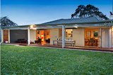 https://images.listonce.com.au/custom/160x/listings/11-stanley-road-vermont-south-vic-3133/995/01703995_img_06.jpg?R3xpkQQKbQE