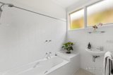 https://images.listonce.com.au/custom/160x/listings/11-stansell-street-kew-vic-3101/491/01596491_img_07.jpg?gwsPhlr8K20