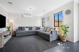 https://images.listonce.com.au/custom/160x/listings/11-stella-drive-delacombe-vic-3356/153/01601153_img_08.jpg?_ChK1N8XVjQ