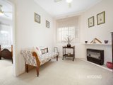 https://images.listonce.com.au/custom/160x/listings/11-stewart-street-yarraville-vic-3013/985/01202985_img_06.jpg?3Fky3FnlOyE