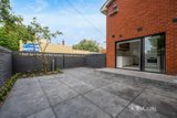 https://images.listonce.com.au/custom/160x/listings/11-the-grove-coburg-vic-3058/414/01909414_img_09.jpg?pghIlrekO0Q