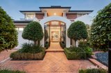 https://images.listonce.com.au/custom/160x/listings/11-the-ridge-canterbury-vic-3126/232/01907232_img_18.jpg?u3_I6uToeA0
