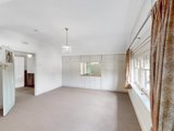 https://images.listonce.com.au/custom/160x/listings/11-tower-street-surrey-hills-vic-3127/661/01622661_img_08.jpg?ipv37mrqCUo