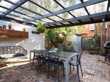 https://images.listonce.com.au/custom/160x/listings/11-trenerry-crescent-abbotsford-vic-3067/312/01970312_img_13.jpg?gOt3Xh5DQvg