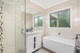 https://images.listonce.com.au/custom/160x/listings/11-tucker-street-malmsbury-vic-3446/493/00990493_img_05.jpg?WfzTHt7eHS8